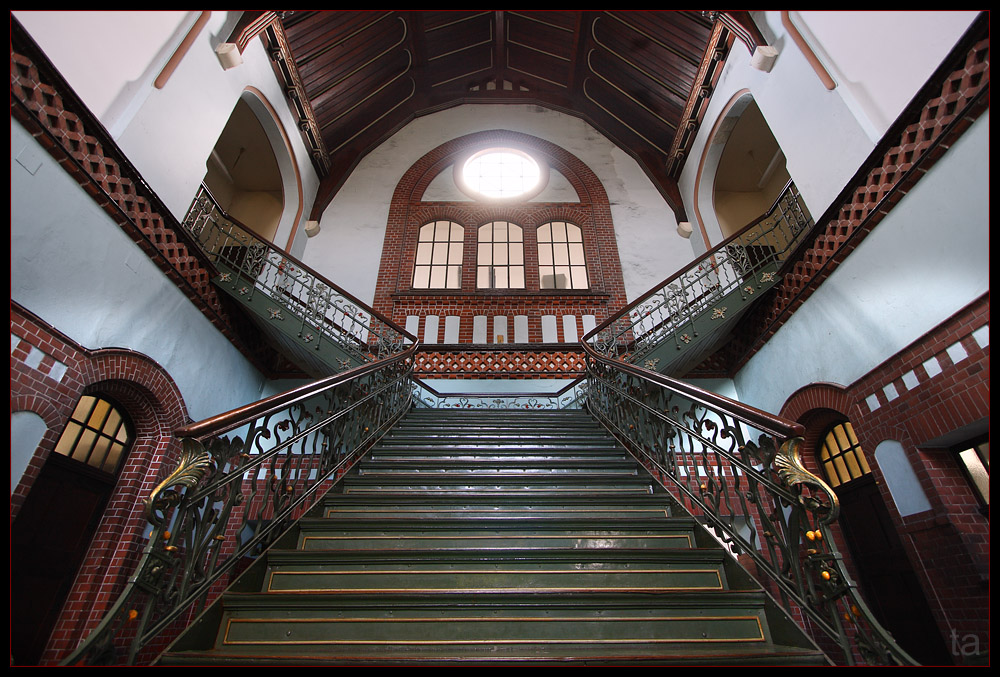 Zeche Zollern - Grosse Treppe der Lohnhalle