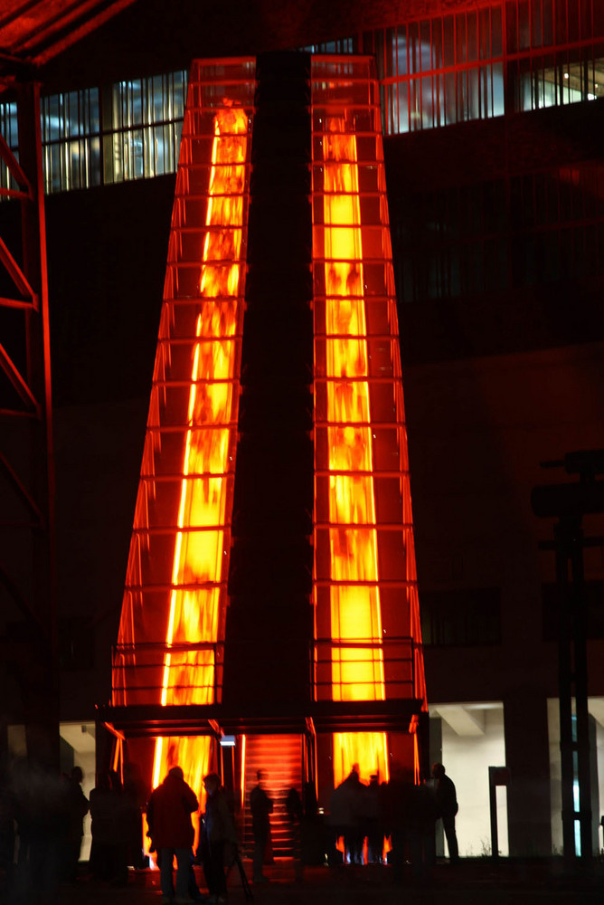 Zeche Zollverein am Abend