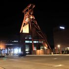 Zeche Zollverein bei Nacht