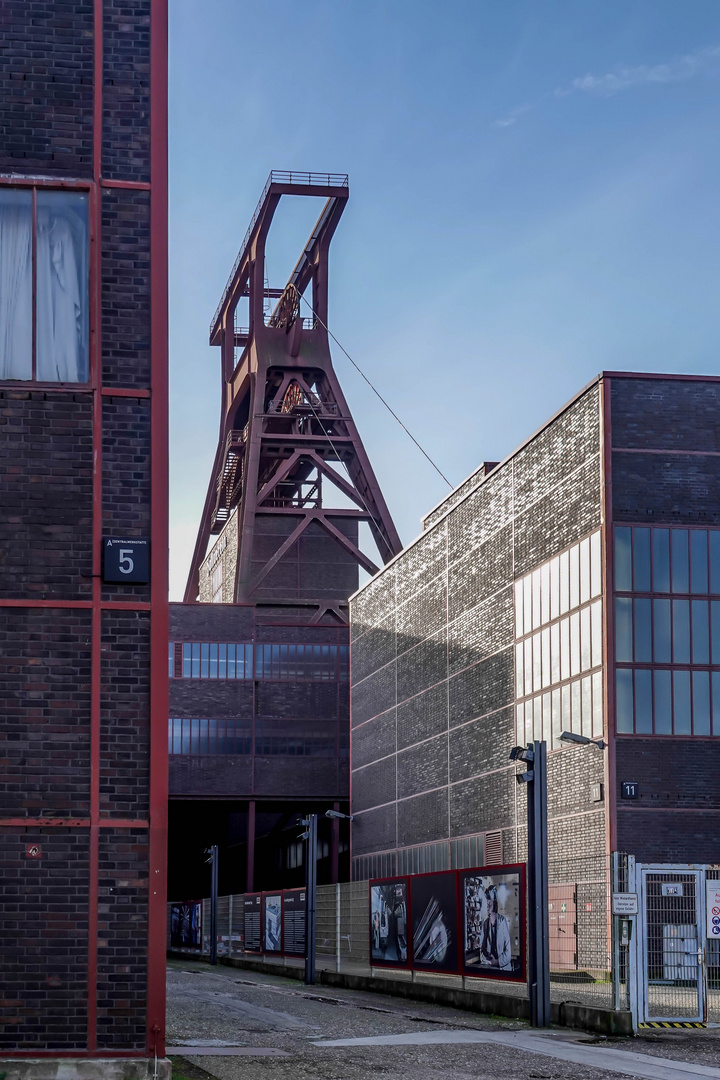 Zeche Zollverein Essen - Schachtanlage XII ( 09 )