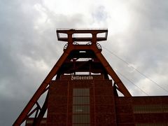 Zeche Zollverein Förderturm