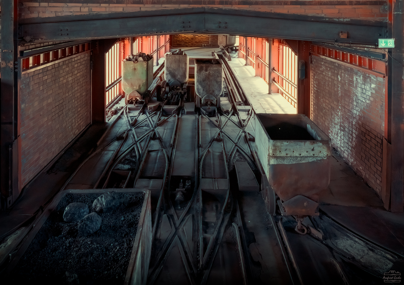 Zeche Zollverein -  Führung "Über Kohle und Kumpel"