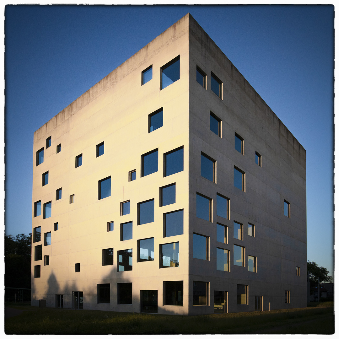 Zeche Zollverein II Sanaa Gebäude Designschule