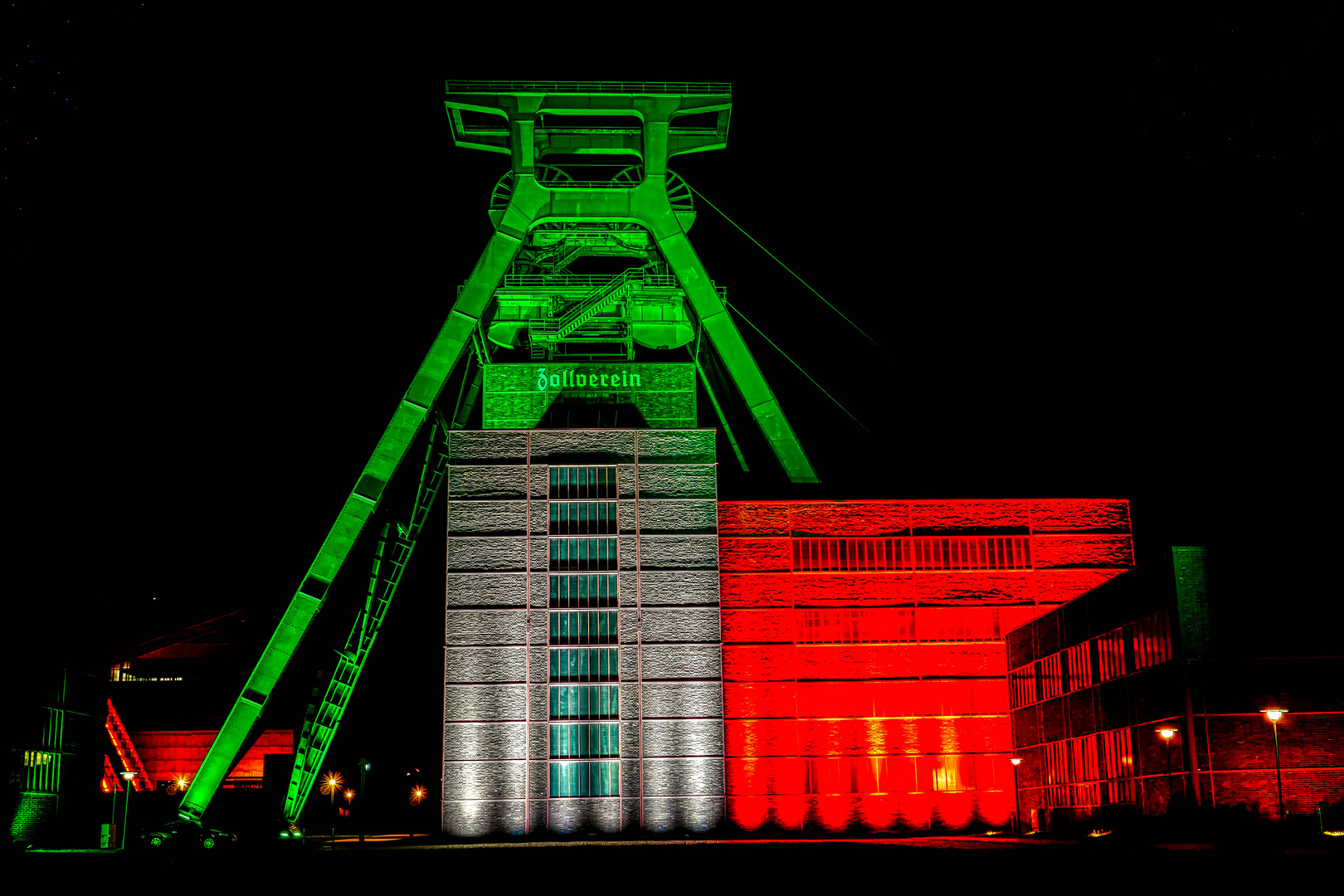 Zeche Zollverein in anderem Licht