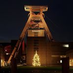 Zeche Zollverein mit Seilfahrt und Weihnachtsbaum