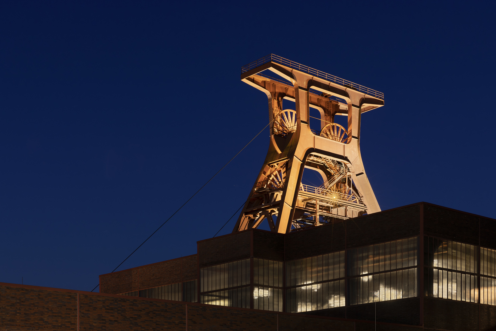 Zeche Zollverein – Rückseite Schacht XII (3)