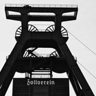 Zeche Zollverein (XVI) Doppelbockturm Schacht XII