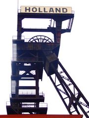 Zechen Förderturm Zeche Holland aus dem Ruhrpott