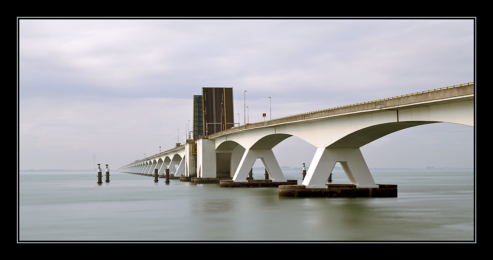 Zeelandbrug...