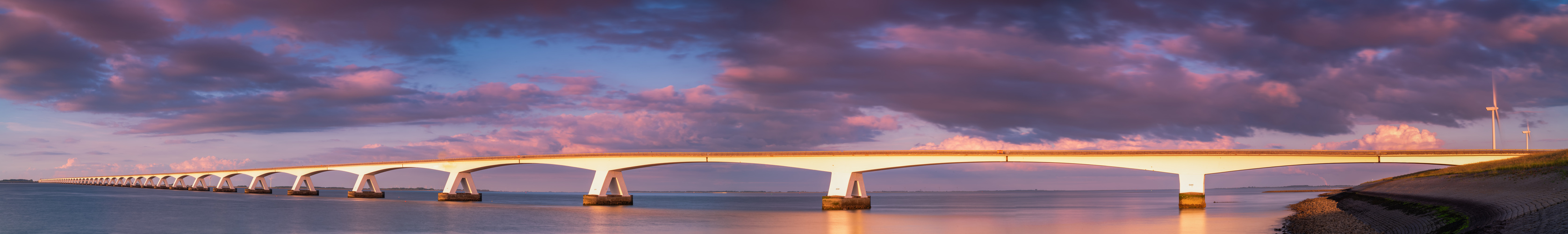 Zeelandbrug.......