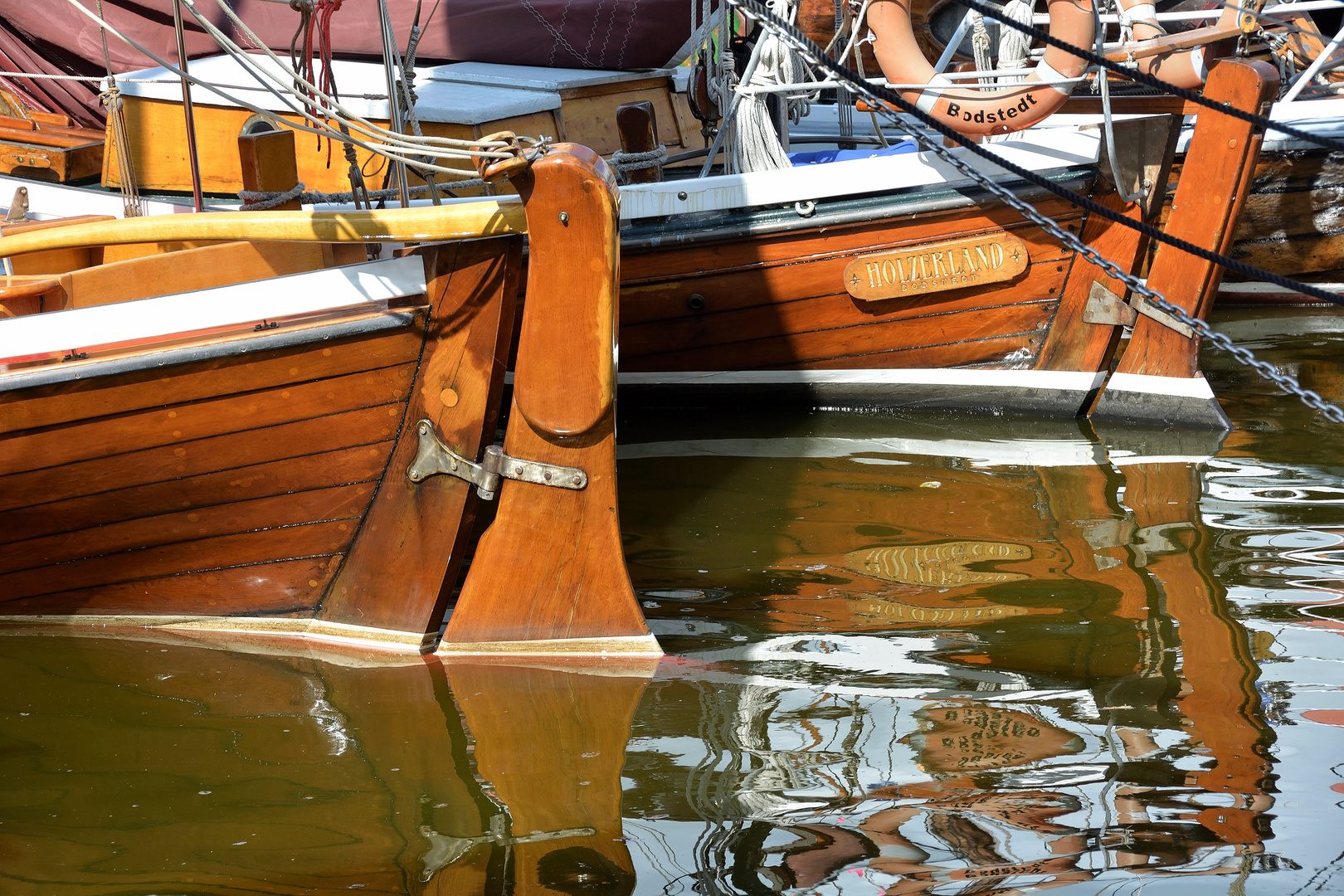 Zeesboote 2 - Spiegelungen