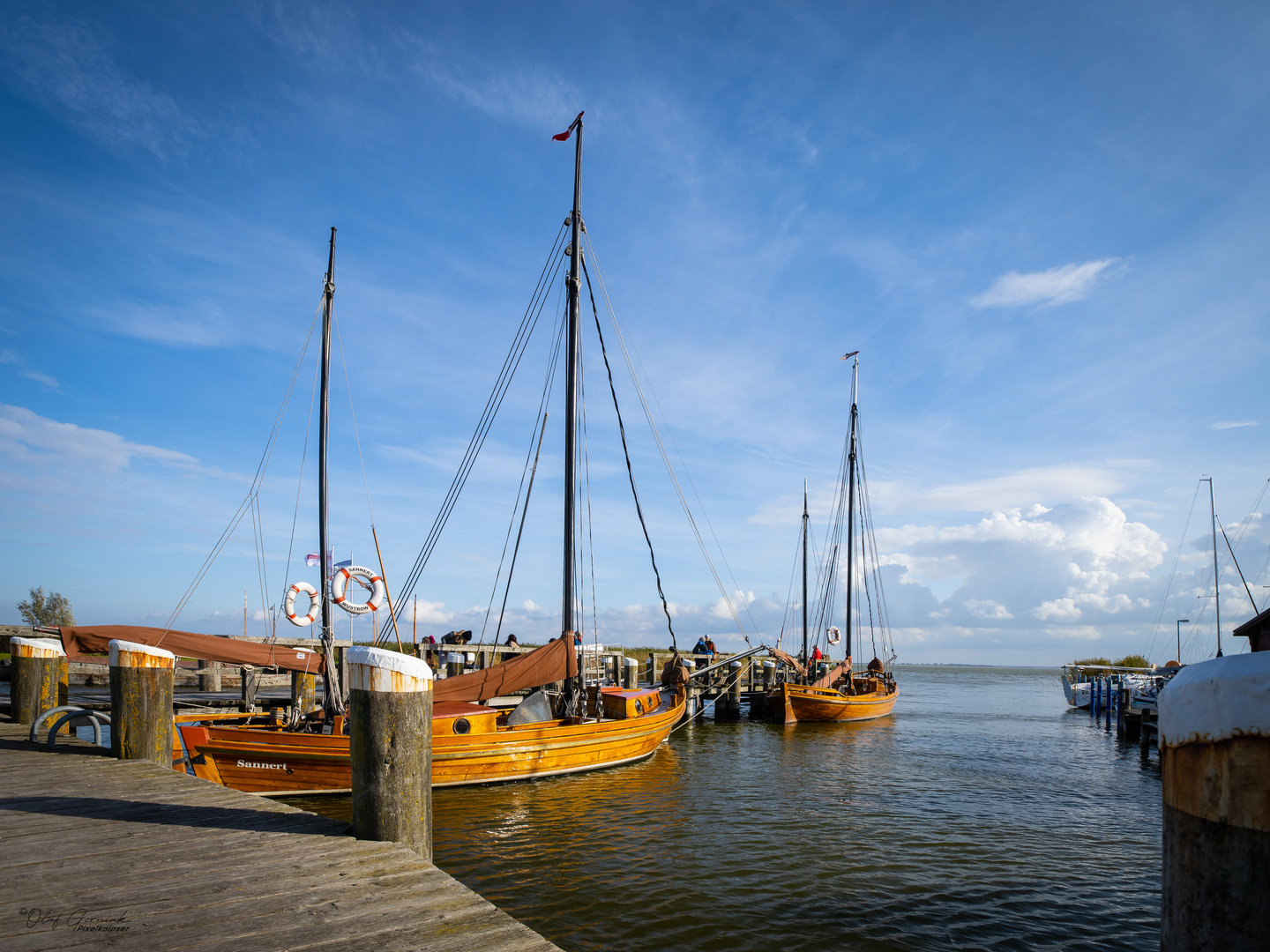 Zeesboote im Ahrenshooper Hafen