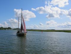 Zeesenboot von 1925 auf dem Zingster Bodden