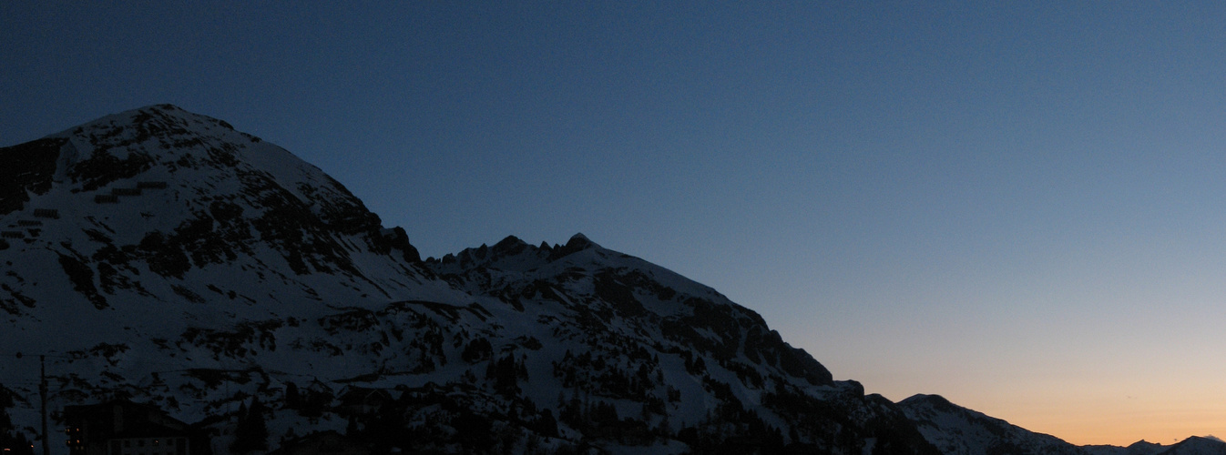 Zehnerkar zur Blauen Stunde