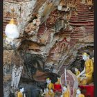 Zehntausend Buddhas in Kawgon