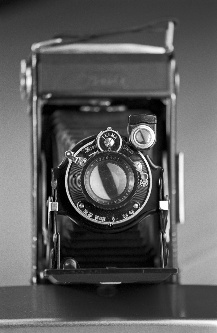 Zeiss Icon vis-à-vis