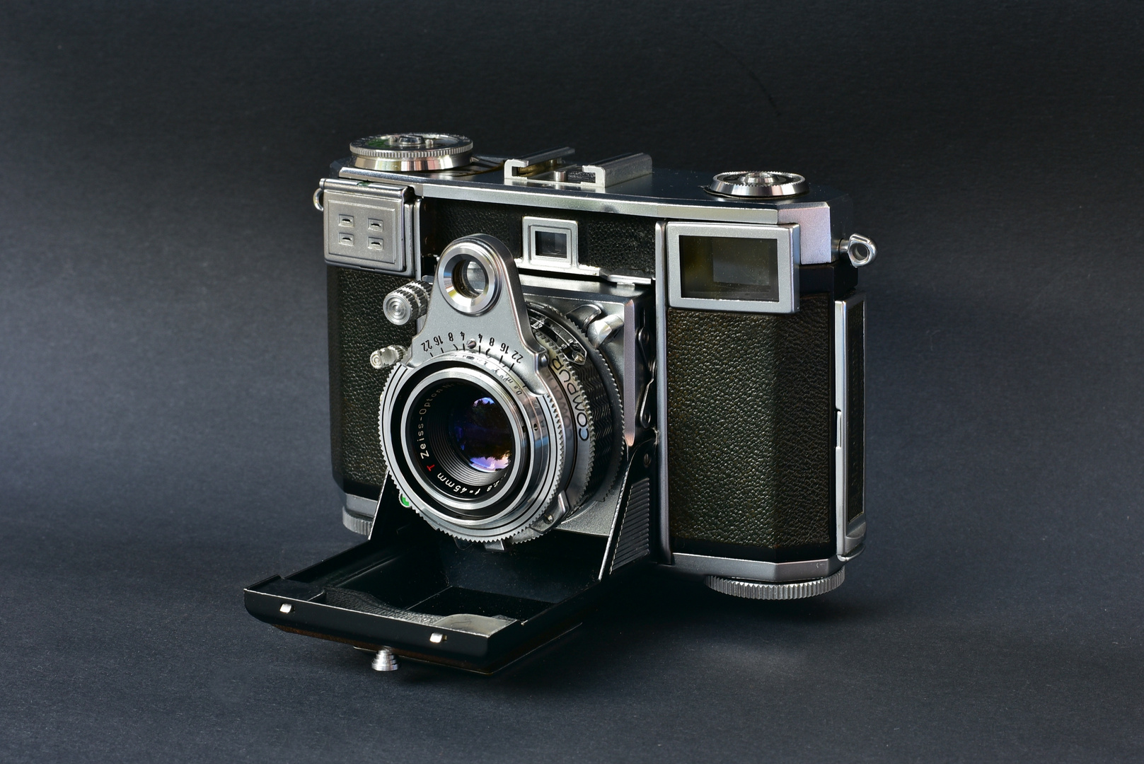 Zeiss Ikon Contessa 35 Stuttgart 1953 DSC_2516_ji.pai Foto & Bild