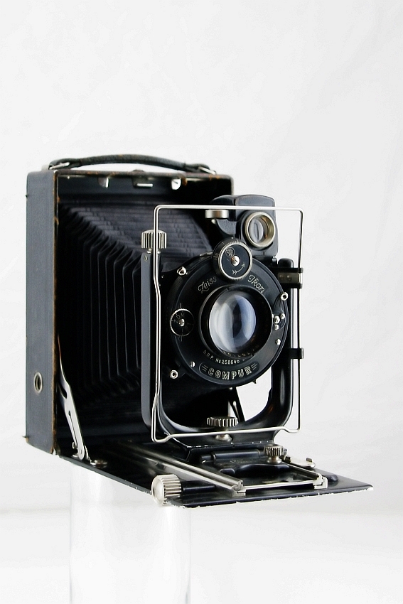 ZEISS IKON