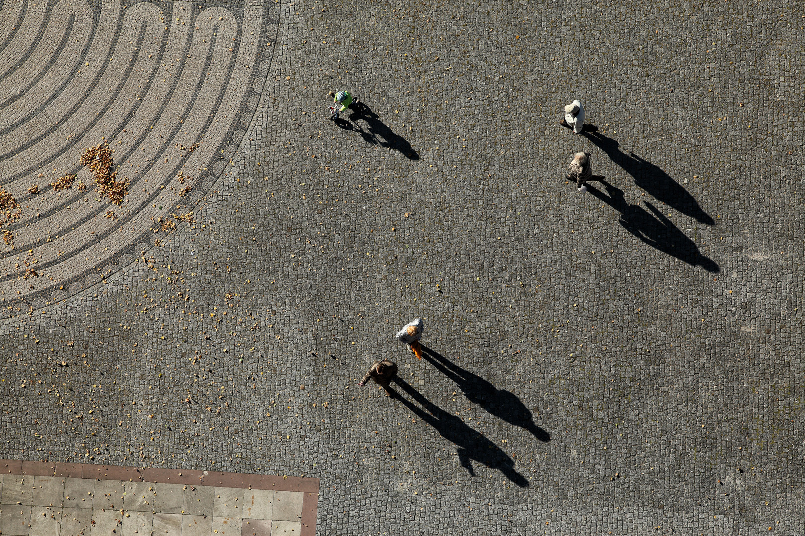 Zeit der langen Schatten