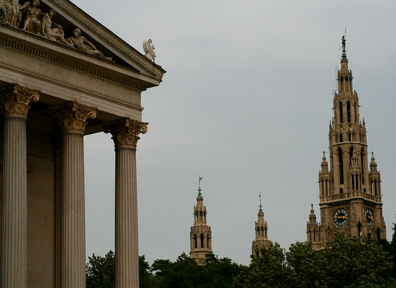 Zeit-Epochen... Wiener Rathaus und das Parlament