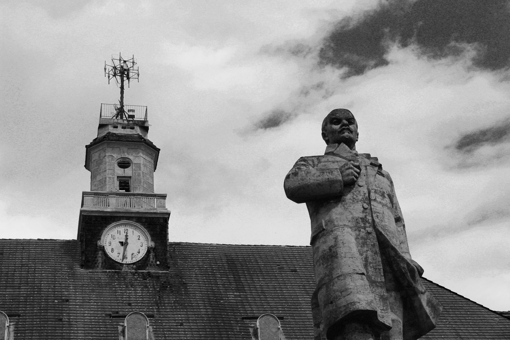 Zeit ist um für Genosse Lenin...