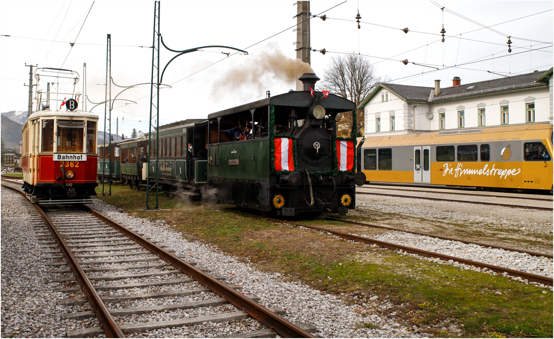 Zeitgeschichte am Mariazeller Bahnhof