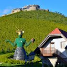 Zeitgöttin am Fuße der Burg Taggenbrunn