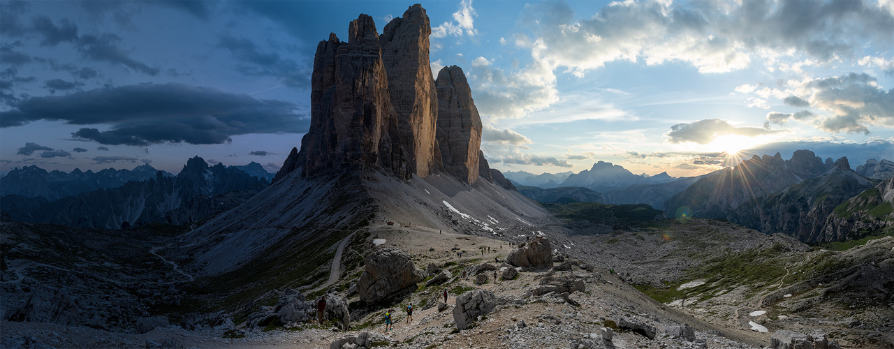 Zeitrafferkomposition Drei Zinnen, Südtirol, Juni 2022