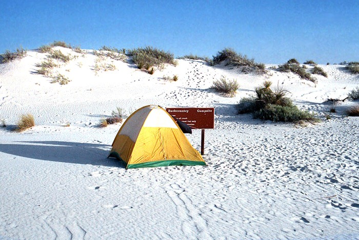 Zelt im White Sands National Monument