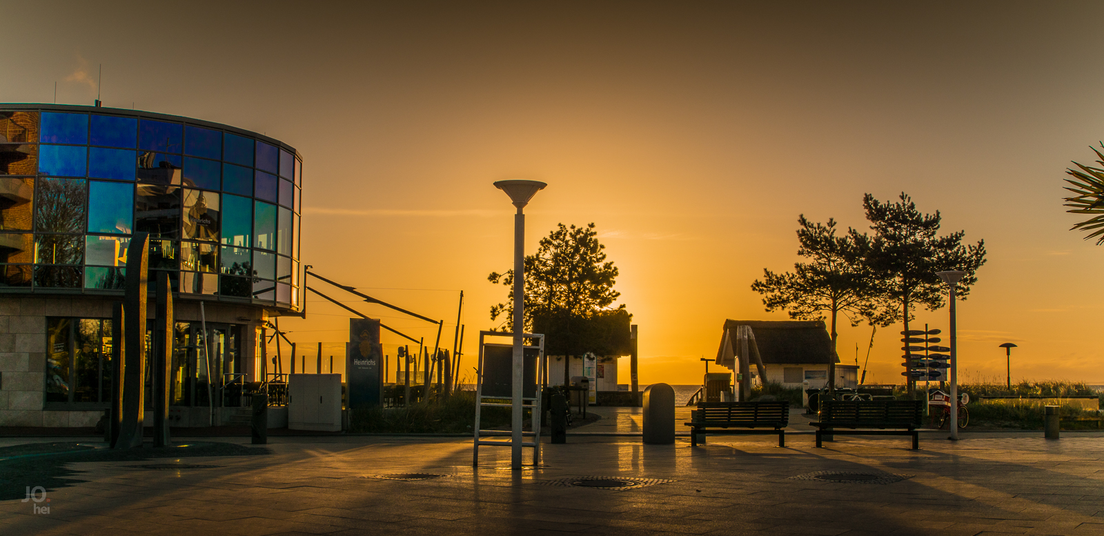 Zentrum Scharbeutz - die Ruhe vor dem Sturm - Schleswig Holstein