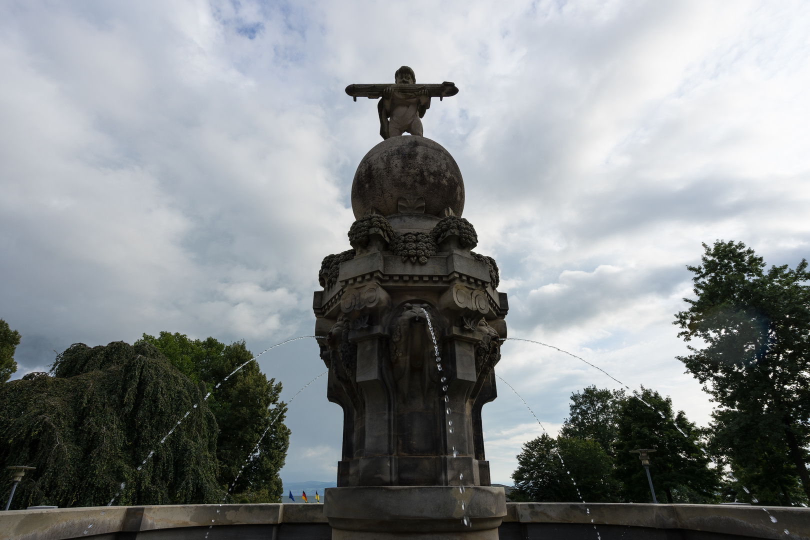 Zeppelin Brunnen in Friedrichshafen