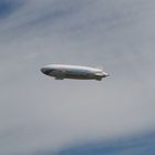 Zeppelin über dem Untersee