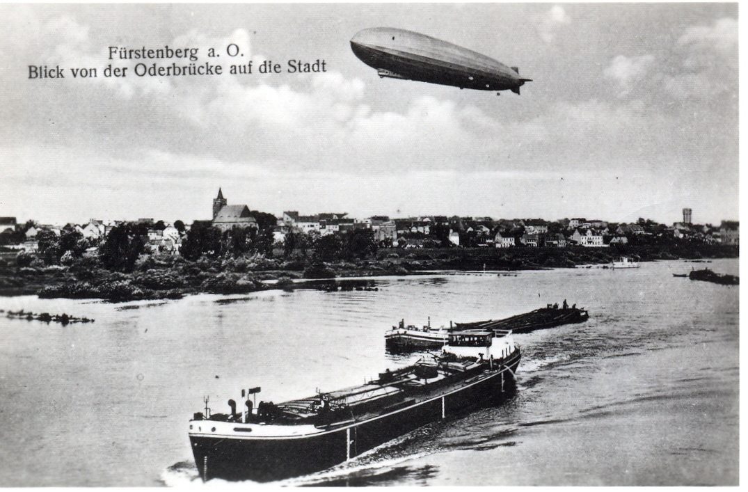 Zeppelin über Fürstenberg an der Oder