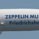 Zeppelin überm Bodensee