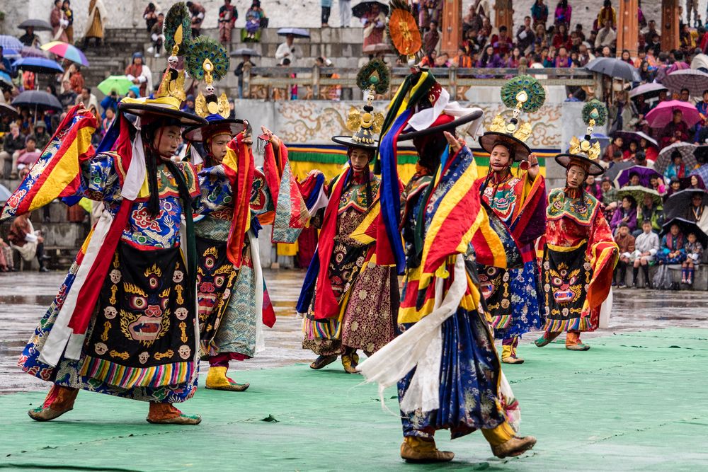zeremonieller Tanz beim Tempelfest in Thimphu
