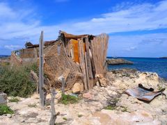 zermürbte Bootshütte Formentera