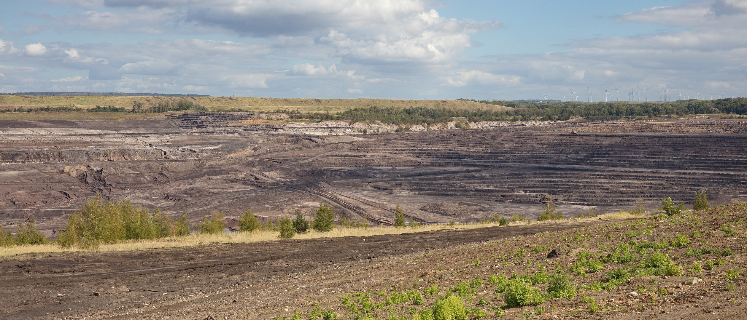 Zerschnittene Landschaft - ehemaliger Braunkohlentagebau in Schöningen