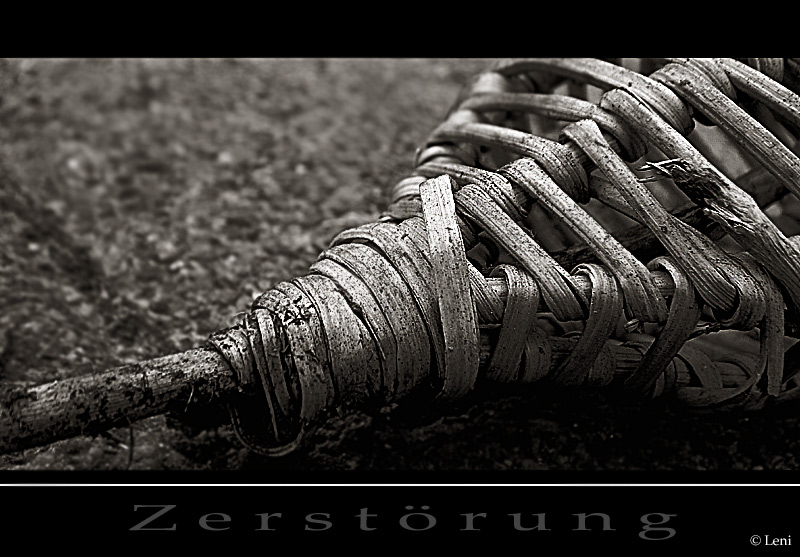 Zerstörung