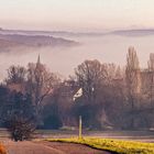 Zeutern im Nebel