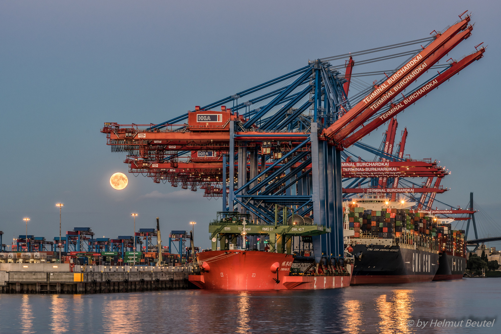 ZHEN HUA 20 Zielort erreicht