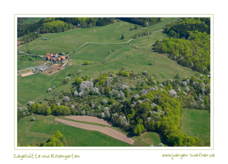 Ziegelhütte und Rosengarten