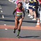 Zieleinlauf mit letzter Kraft, 3. Platz für Mapaseka Makhanya aus Südafrika