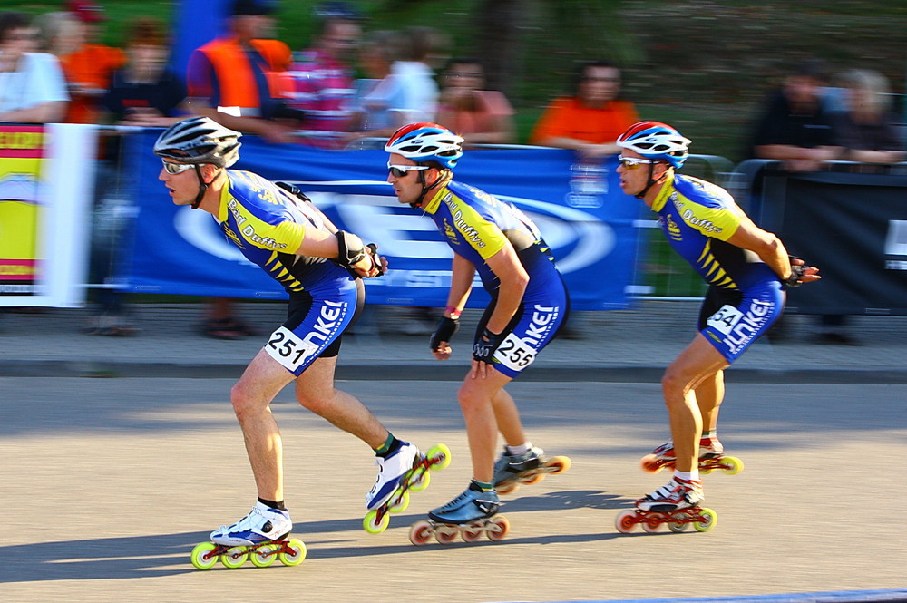 Zielgerade ZDF Inlinerday Deutsche Meisterschaft Teamzeitfahren Endlauf