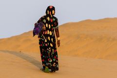 Zigeunerin in der Wüste Thar