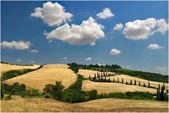 zigzaguer dans la campagne toscane ....