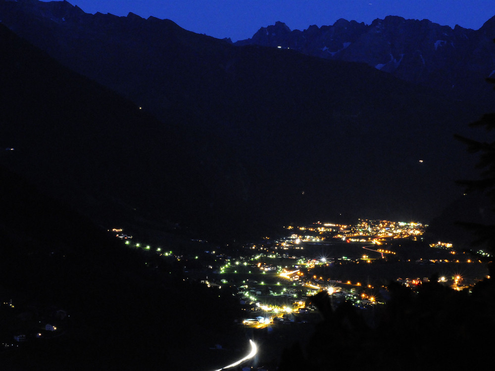 Zillertal bei Nacht