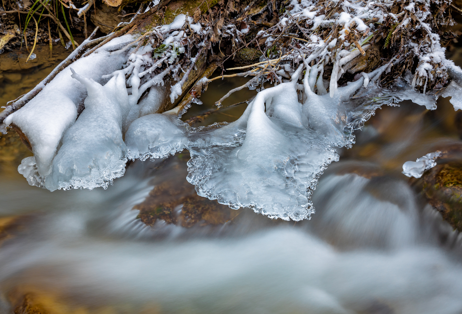 Zillhausener Wasserfall 8