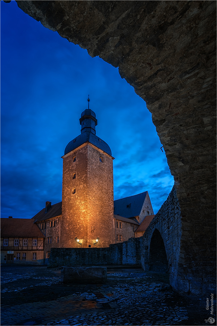 Zilly, Bergfried der Kernburg