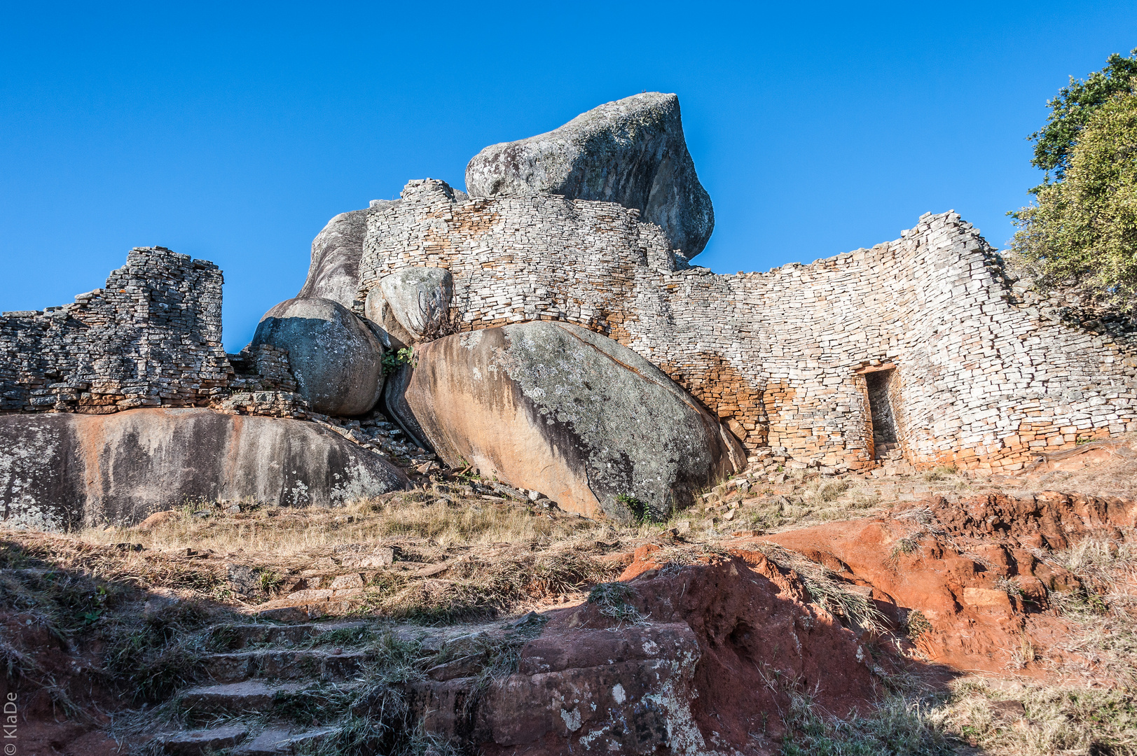 Zimbabwe - Great Zimbabwe - Innenhof im Hill Complex