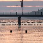 Zingst - Morgens an der Seebrücke